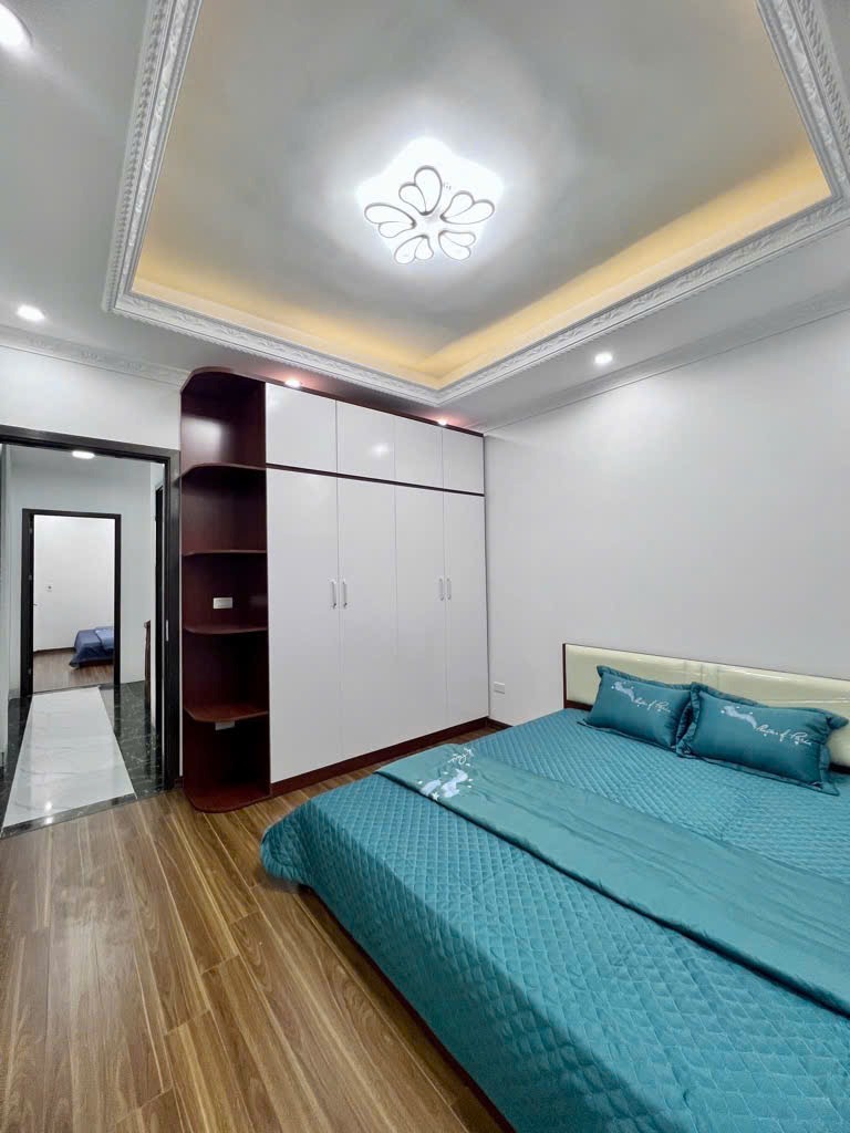 Bán nhà mới 5 tầng, 6 phòng ngủ, vị trí đẹp Vĩnh Hưng, Hoàng Mai - 7.6 tỷ