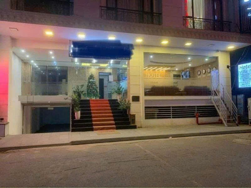 Bán Building Mặt Phố Dịch Vọng Hậu - 150m2, MT 9m, Giá Tốt