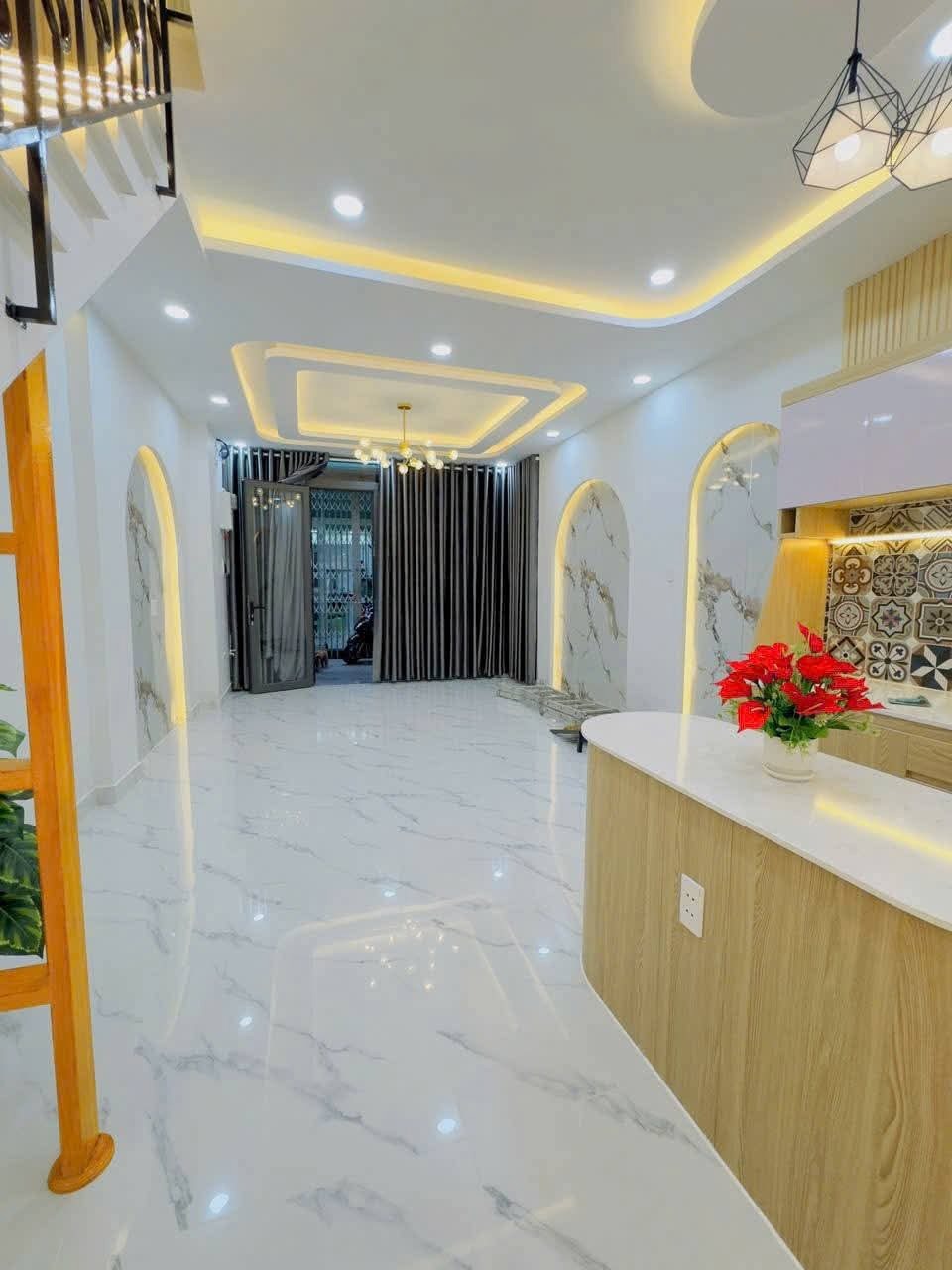 Bán Nhà Phú Đô - Nam Từ Liêm Giá 6 Tỷ - 36m² - Vị Trí Vàng