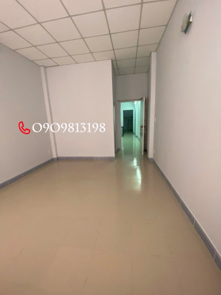 Cho Thuê Mặt Tiền Quận 8 - Vị Trí Đắc Địa, Giá Tốt