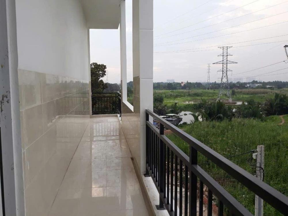 Phòng Trọ 32m2 Có Ban Công, Máy Lạnh, Free WiFi - Linh Đông, Thủ Đức