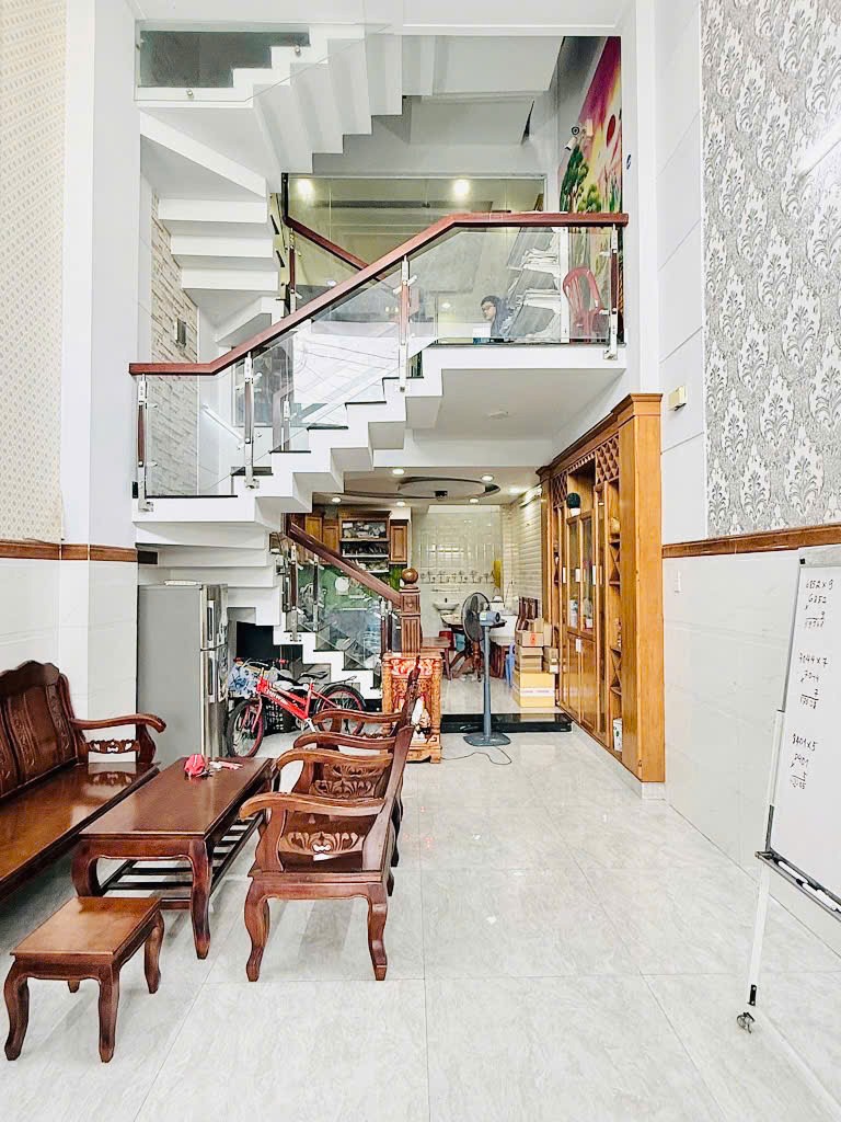 Siêu phẩm 5 tầng hẻm xe hơi, 4PN Master - Phạm Văn Bạch, Gò Vấp - 7 tỷ