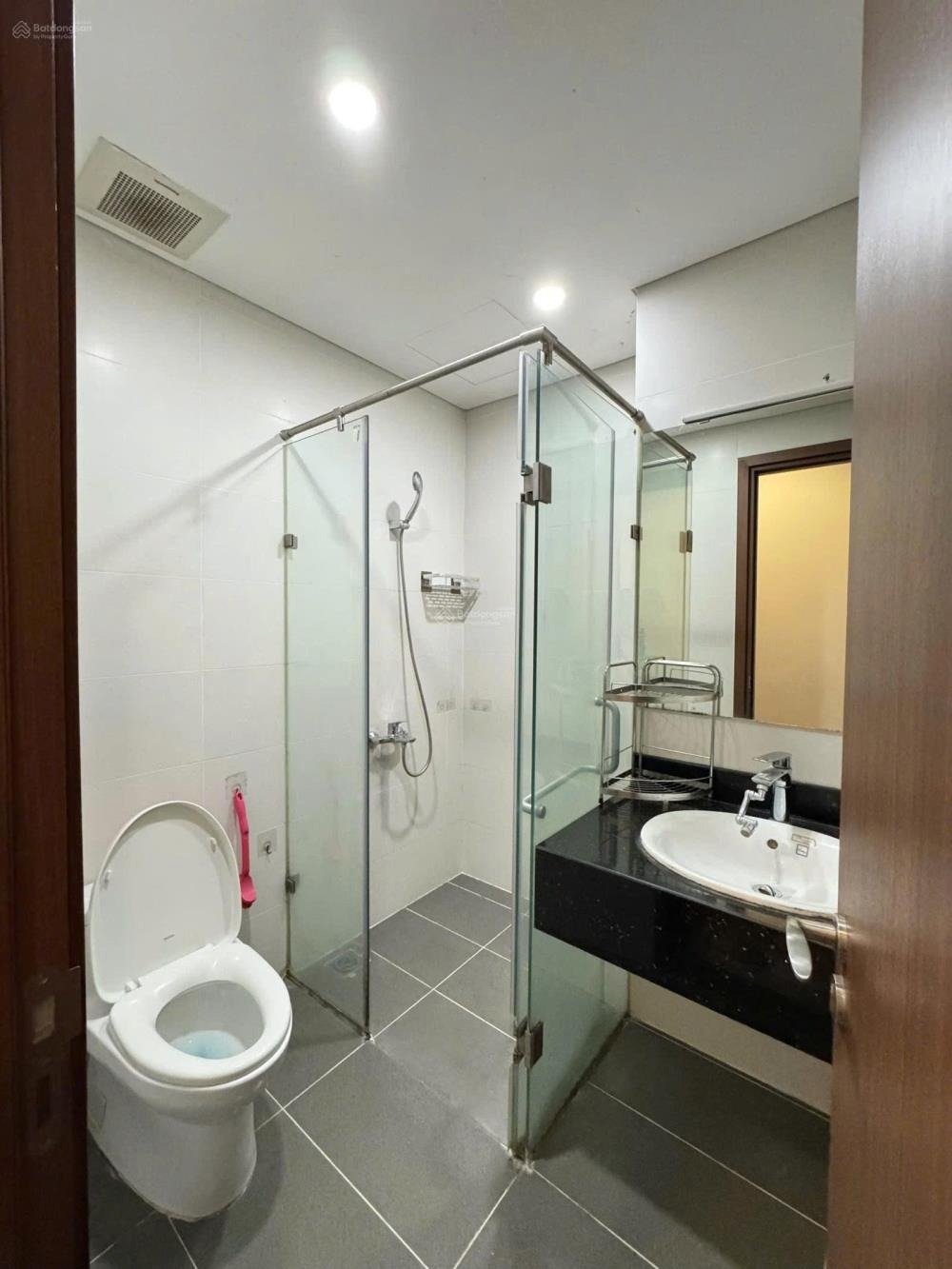 Cho Thuê Căn Hộ 3PN, 108m2, N01-T5 Ngoại Giao Đoàn - 20tr/tháng