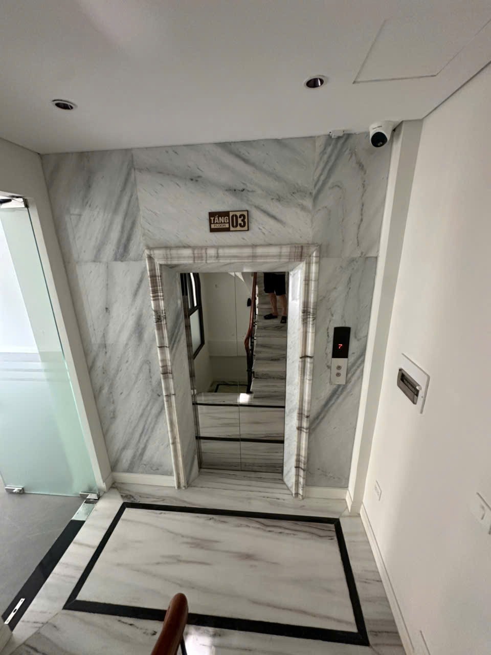 Cho Thuê Nhà Ngõ 156 Võ Chí Công - 30 Triệu/Tháng - 170m2 - 4 Tầng