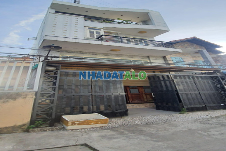Dựa trên vòng kết nối xã hội của bạn: bạn bè, đồng nghiệp, người cùng tầng lớp, độ tuổi, nghề nghiệp
