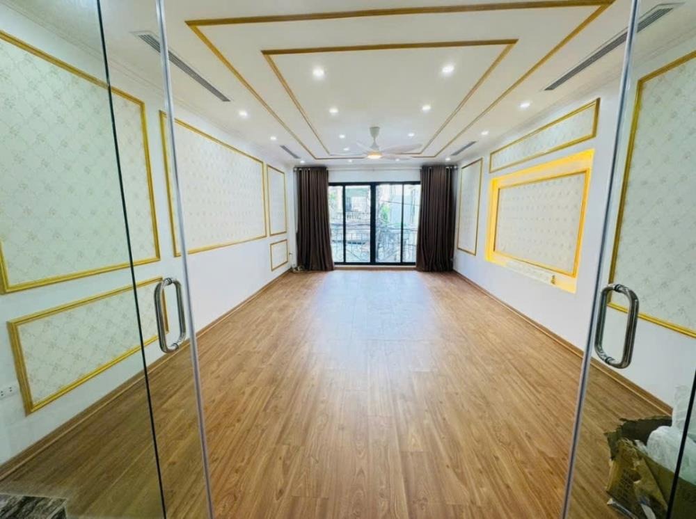 Đại Mỗ - Siêu phẩm mặt chợ kinh doanh 6 tầng thang máy, giá tốt nhất!