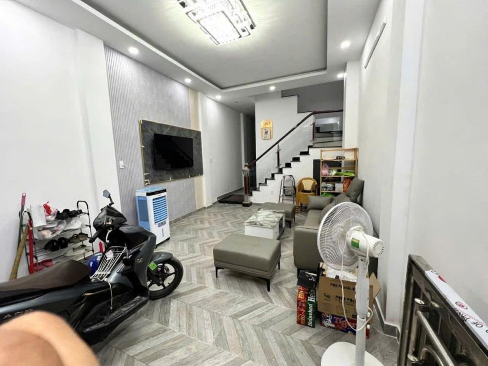 Siêu phẩm nhà đẹp hẻm xe hơi Bình Tân - 4 tỷ 890