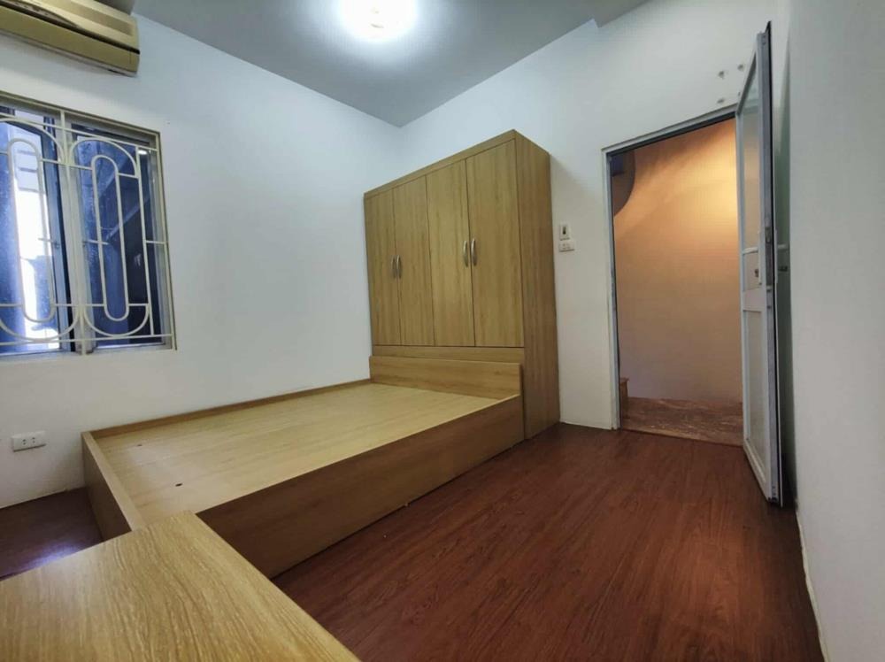Cho Thuê Nhà Nguyên Căn Phố Láng Hạ - Ba Đình, Hà Nội | Giá 7 triệu/tháng