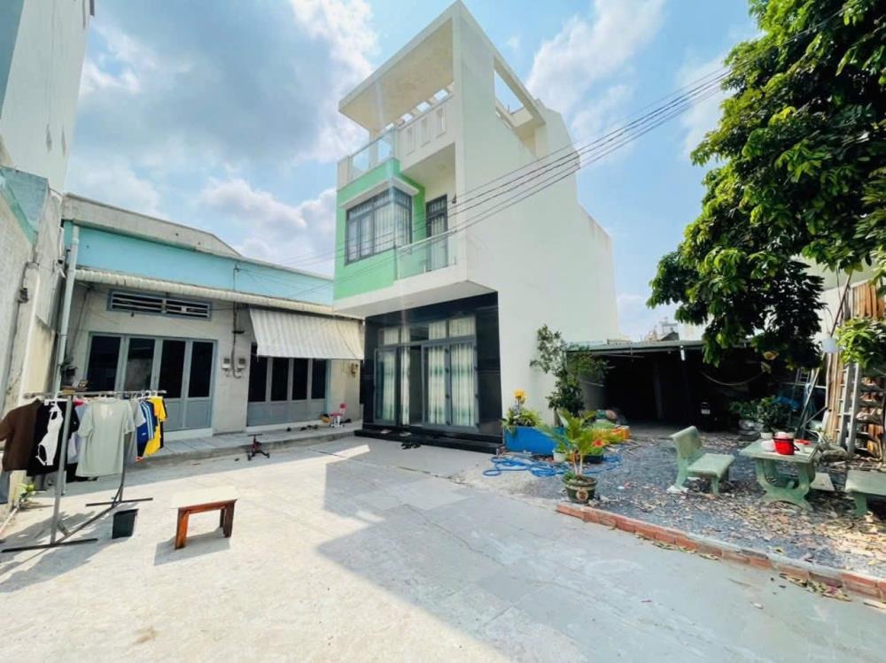 Nhà cho thuê Thủ Đức: 1 trệt 1 lững, 50m2, giá 5tr/tháng - Gần ĐH Cảnh Sát