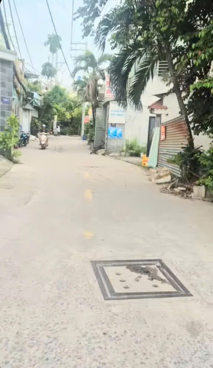 Lô Đất 4x20m Mặt Tiền Đường Nhựa 8m, Tân Thới Hiệp 13, Gần Gò Vấp - Giá 3.75 Tỷ