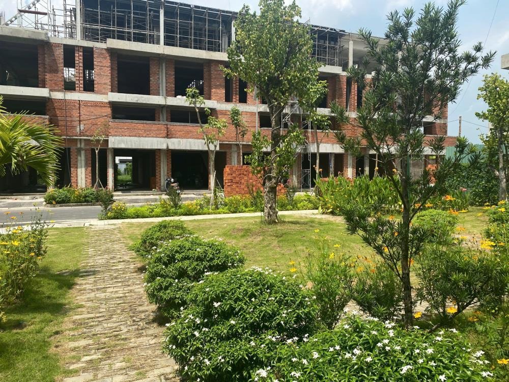 Nhà Phố 3 Tầng, 162m2, Lộ Giới 13m - Hạ Tầng Hoàn Thiện, Vỉa Hè