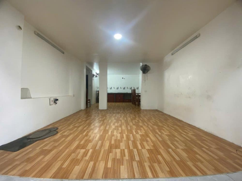 Cho Thuê Nhà Nguyên Căn Tầng 1, Số 85 Thành Phố Giao Lưu, Bắc Từ Liêm - 8tr/tháng