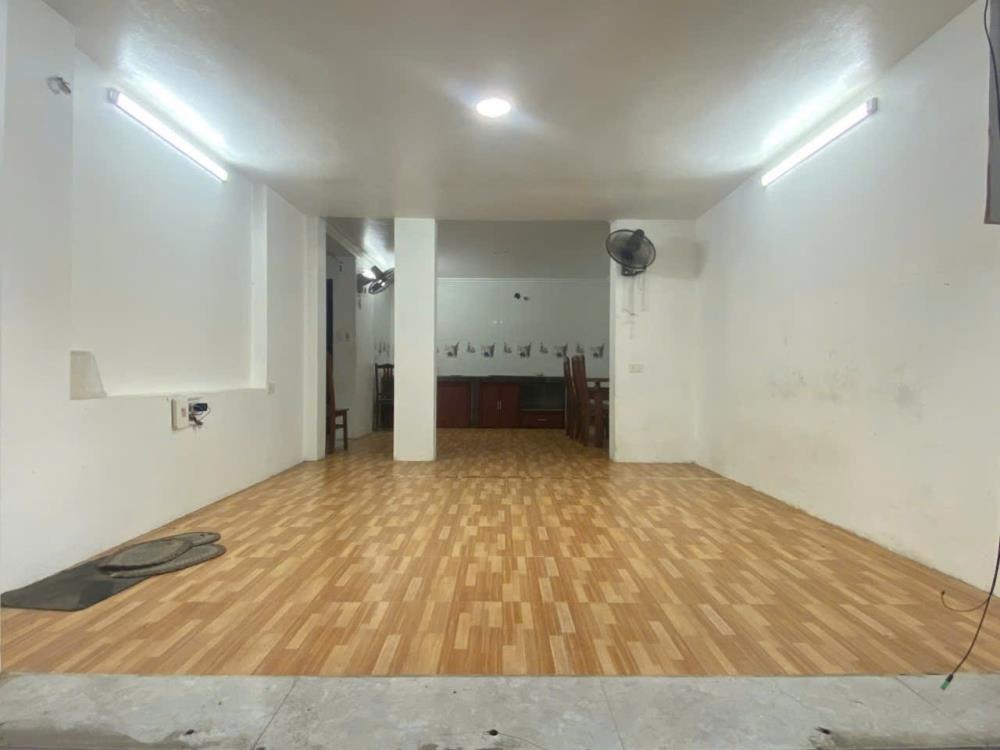 Cho Thuê Nhà Nguyên Căn Tầng 1, Số 85 Thành Phố Giao Lưu, Bắc Từ Liêm - 8tr/tháng