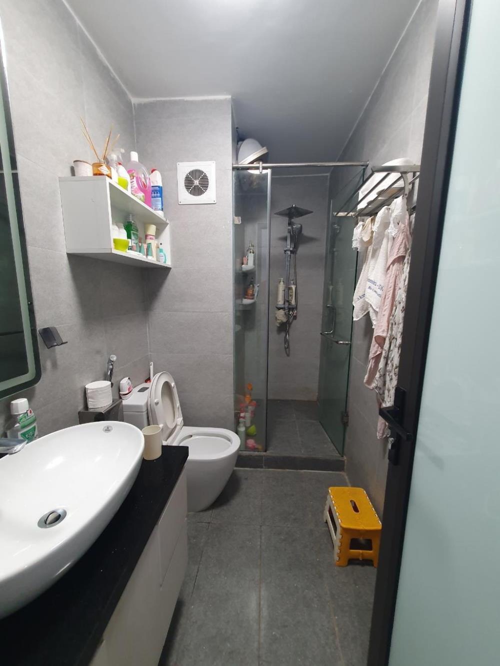 Bán nhà phố Bình Thạnh: 3 tỷ - Nguyễn Cửu Vân, 5PN, 22tr/tháng