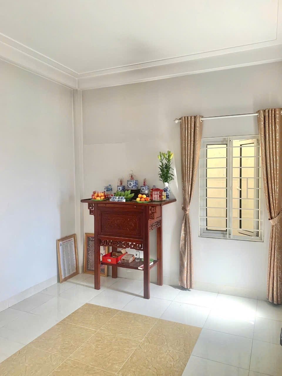 Bán nhà ngõ 68 Cầu Giấy: 44m2, 5 tầng, ô tô cách 40m, giá 11.6 tỷ