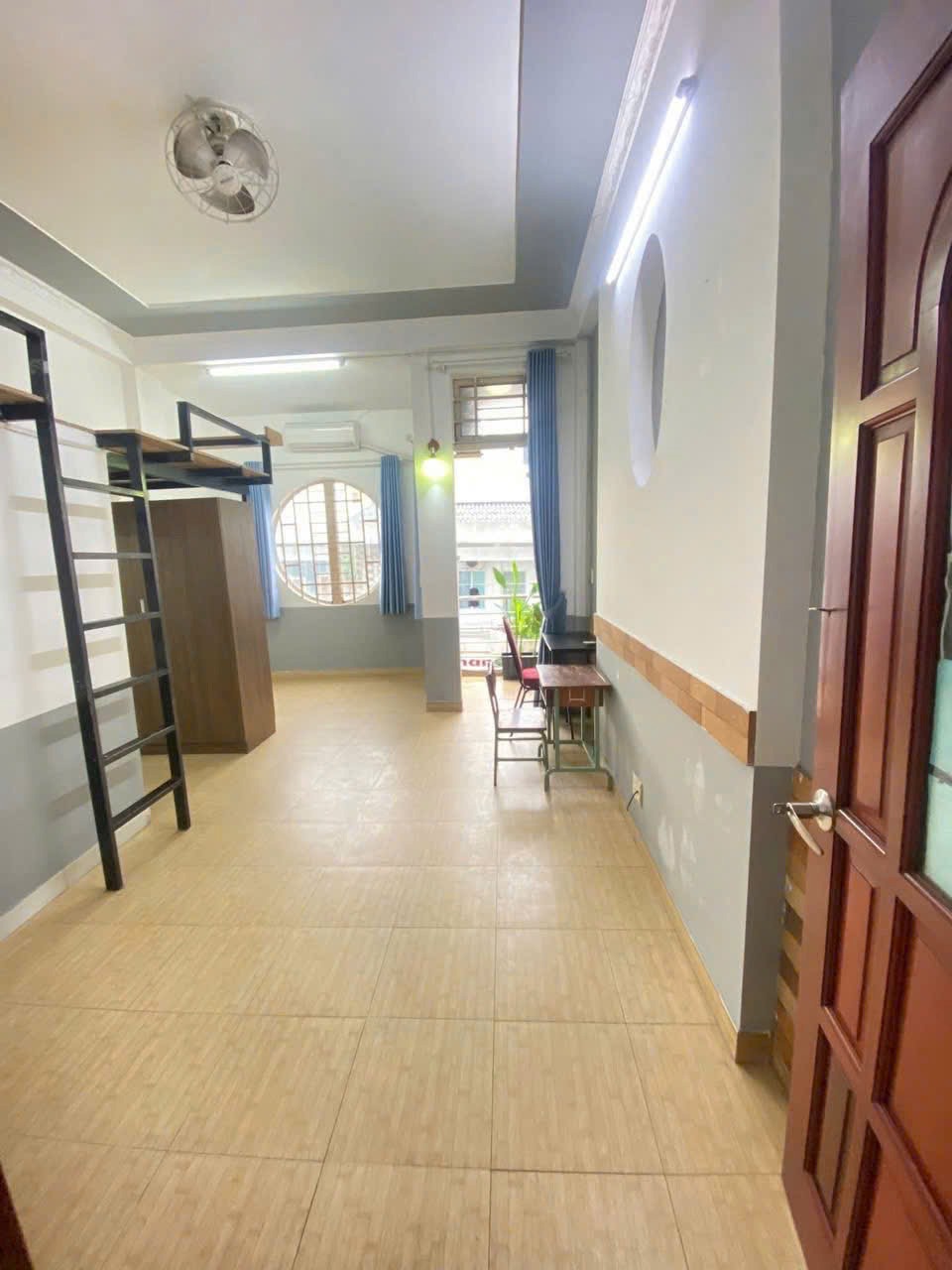 ChDV 7 Tầng, 19 Phòng - Phan Huy Ích - Thu Nhập 60Tr/Tháng - Giá 13 Tỷ