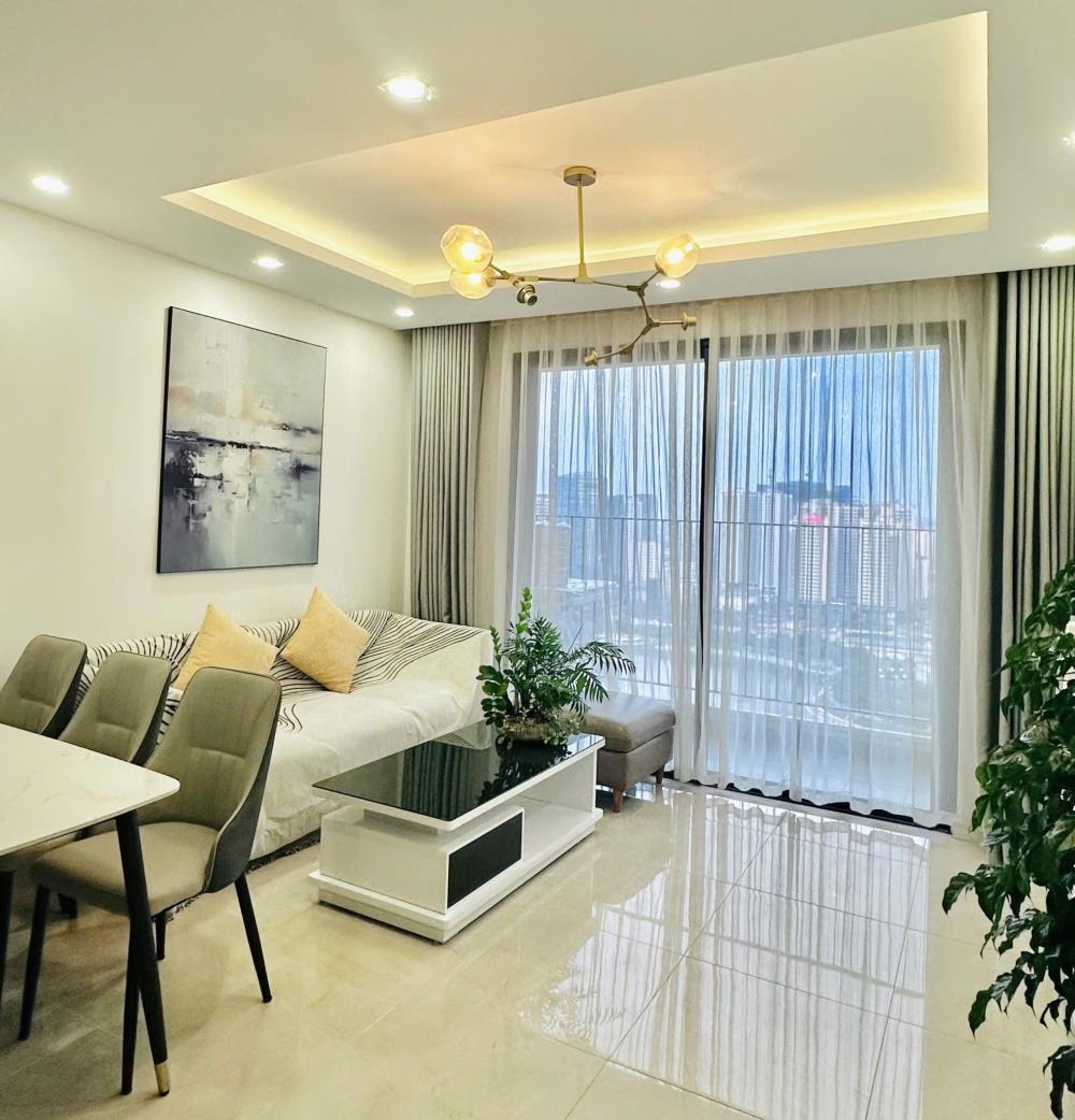 Bán Căn Hộ 2PN Vinhomes D’Capitale: View Hồ, Giá Tốt Nhất
