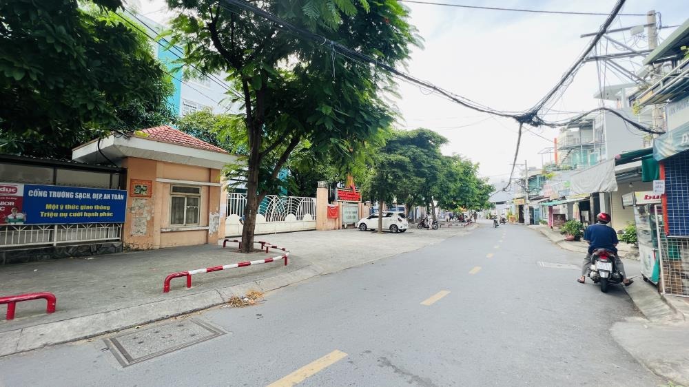 Nhà phố phân lô Gò Vấp - 7 tỷ1 - Gần E-Mart Phan Huy Ích