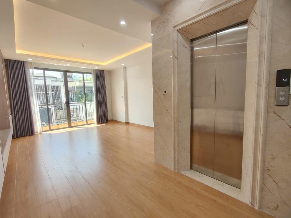 Bán nhà liền kề Văn Phú - Hà Đông: 77m2, 5 tầng, Mặt tiền 4.5m, Kinh doanh đỉnh cao