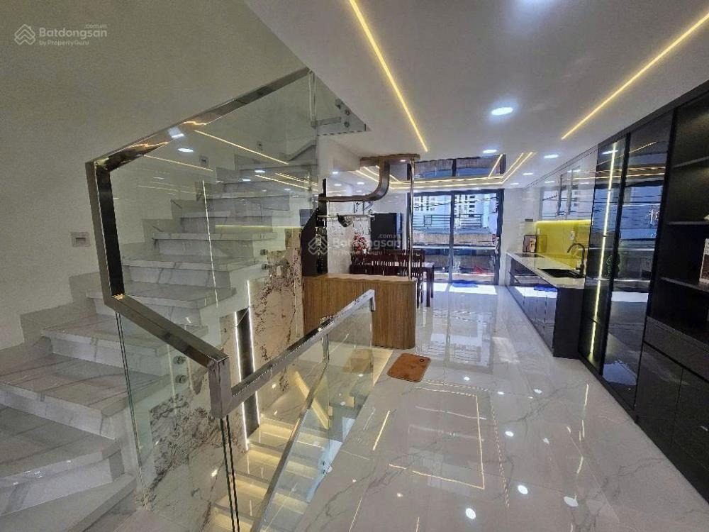 Siêu phẩm Nhà Thủ Đức - Giá 4.35 Tỷ TL - Ngay Gigamall