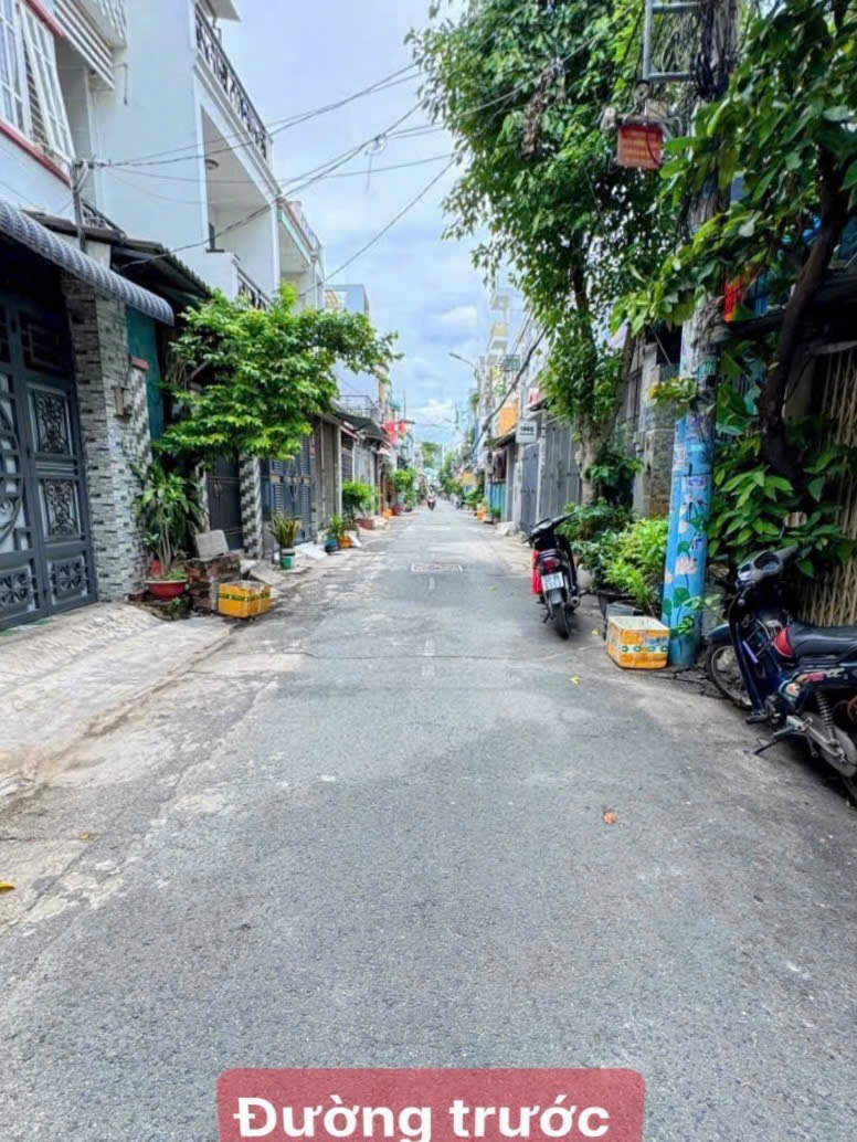 Nhà 4 Tầng 2 Mặt Tiền Bình Tân: Vị Trí Đẹp, Kinh Doanh, Đầu Tư