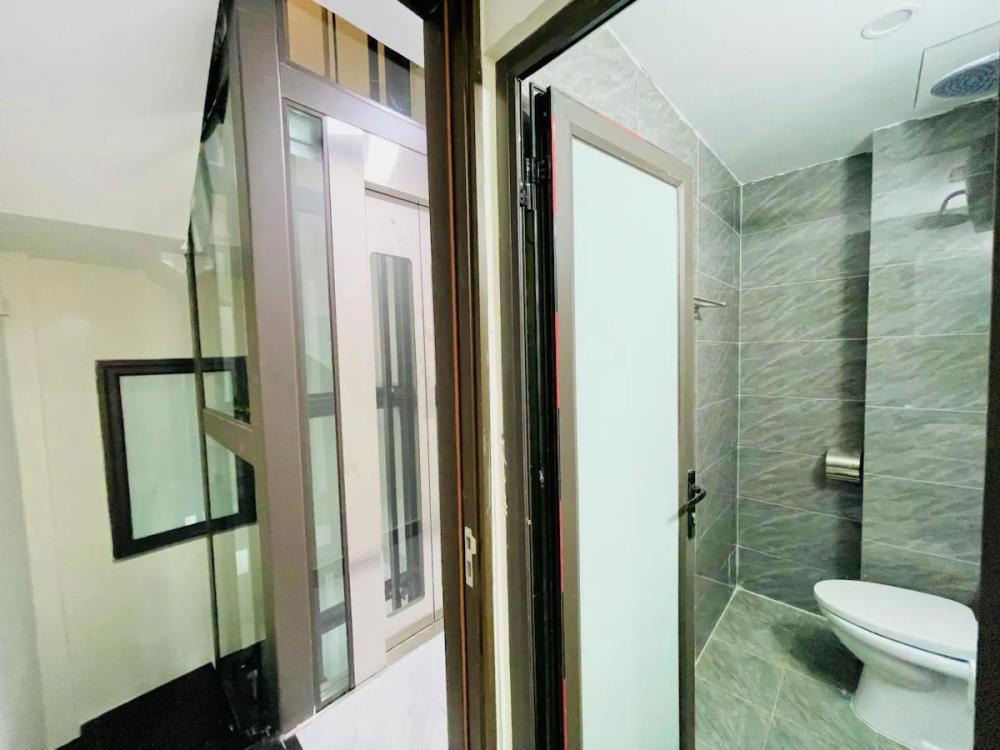 Siêu phẩm nhà phố 5 tầng, thang máy, gần ô tô - Hai Bà Trưng/Hoàng Mai