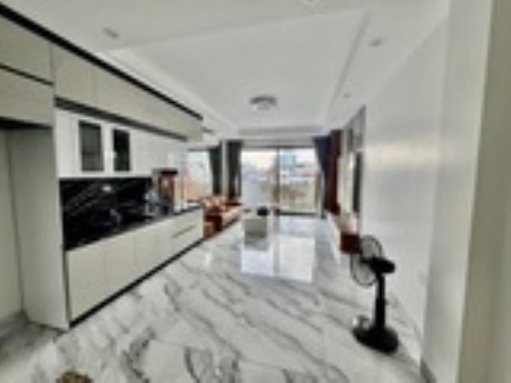 Bán Nhà Mặt Phố Đền Lừ - 40m2, 7 Tầng, Thang Máy, Ô Tô Tránh, Kinh Doanh Đỉnh