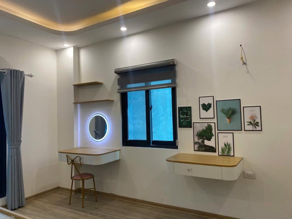Bán nhà Ngô Quyềnh Hà Đông, 5 tầng, lô góc, 8.5 tỷ