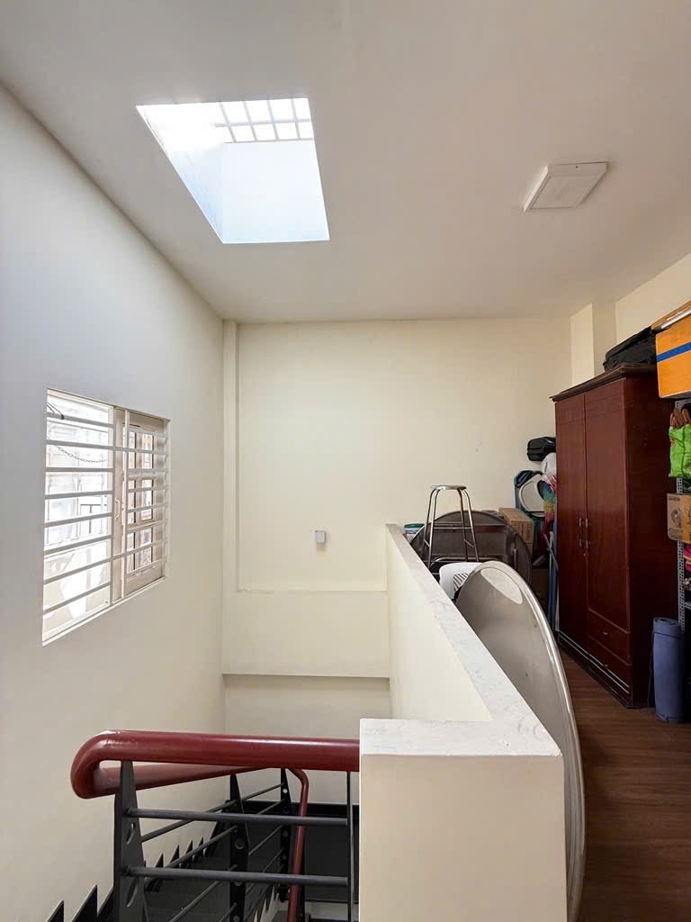 Gò Dầu - Tân Phú: 46m2 (4.6x10) 4 Tầng, 4PN - Vị Trí Kinh Doanh Đắc Lợi