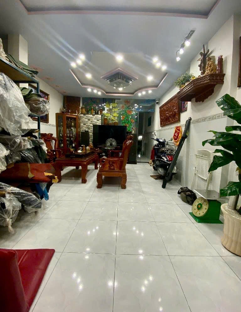 Bán Mặt Tiền Kinh Doanh Âu Cơ, Tân Bình - 160m2, 3 Tầng, Khu VIP Bàu Cát