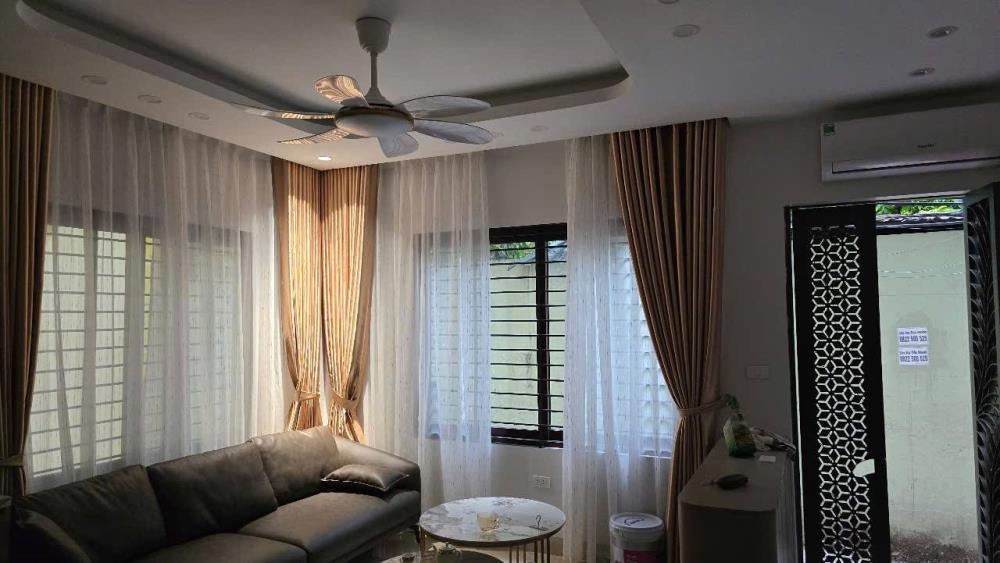 Nhà Phố Trần Duy Hưng - Full Nội Thất - View Phố Xanh - Giá Tốt