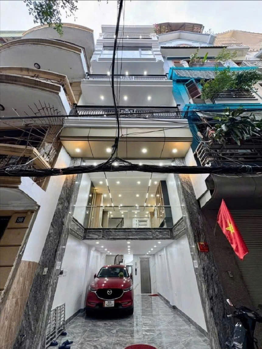 Bán nhà đẹp Phạm Tuấn Tài, Cầu Giấy - 62m2, 7 tầng, thang máy, giá 28.9 tỷ