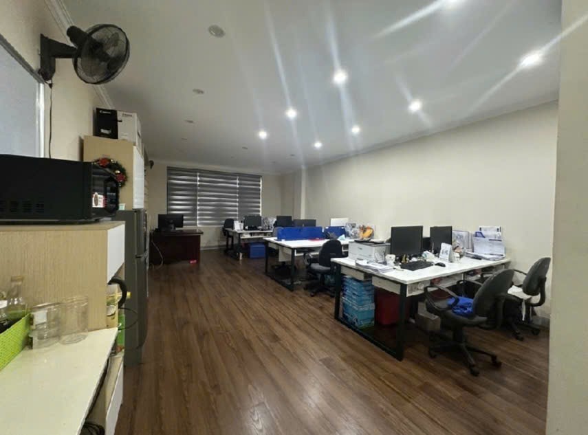 Bán nhà đẹp Phạm Tuấn Tài, Cầu Giấy - 62m2, 7 tầng, thang máy, giá 28.9 tỷ