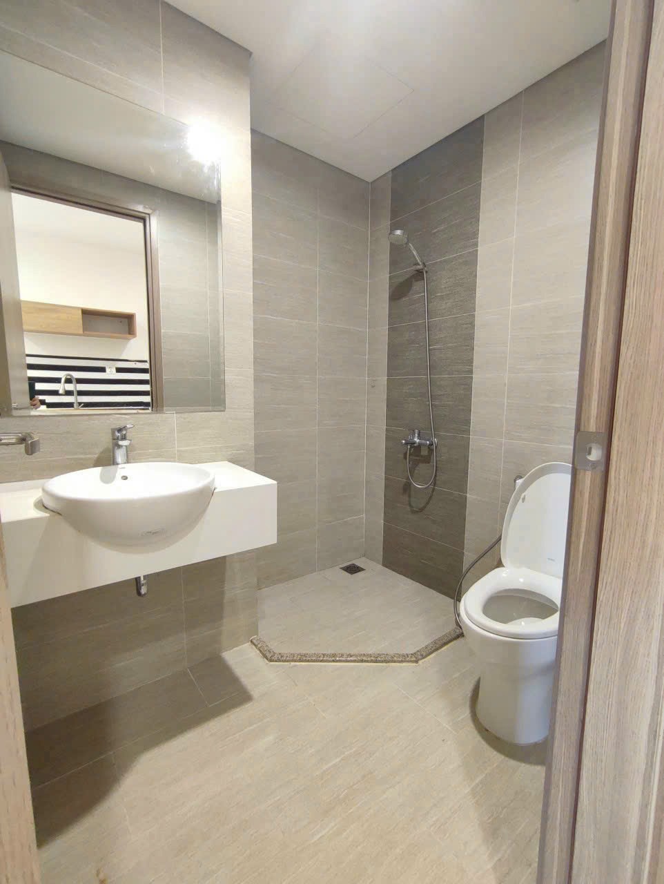 Cho Thuê Căn Hộ Studio Vinhomes Grand Park Quận 9 Giá Rẻ - View Đẹp, Full Nội Thất