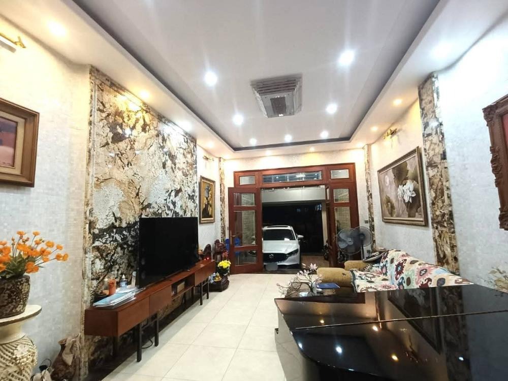Bán nhà Lê Trọng Tấn - Thanh Xuân: 90m2, 4 Tầng, Giá 27.38 tỷ
