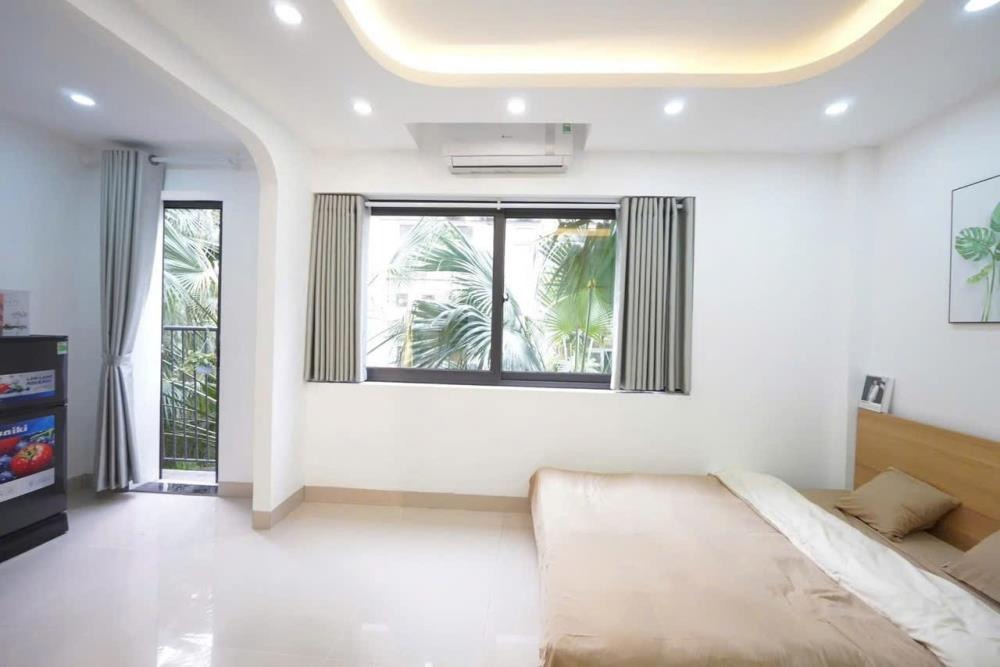 Bán Gấp Tòa Nhà 8 Tầng, 35 Phòng, Doanh Thu 122 triệu/tháng - 20 tỷ