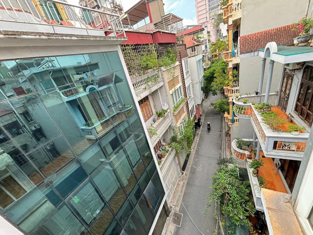 Bán nhà Yên Lạc - Ngõ Ô Tô - Phân Lô - 40m² - 12 tỷ
