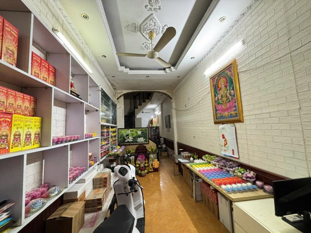 Bán nhà Yên Lạc - Ngõ Ô Tô - Phân Lô - 40m² - 12 tỷ