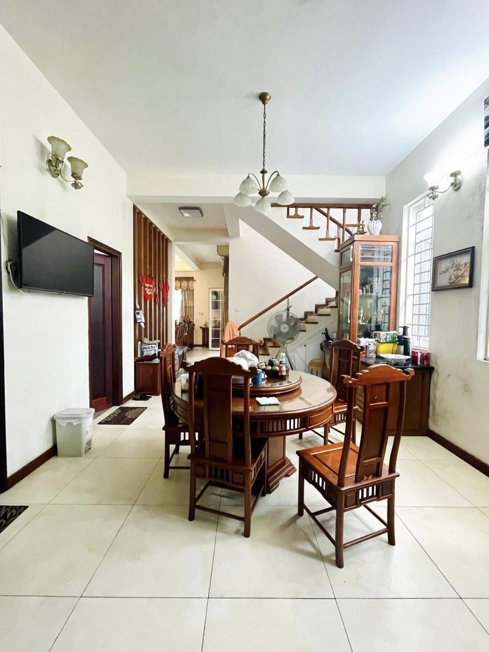 Bán Biệt Thự Vườn Hồ Long Biên - Lô Góc 2 Mặt Thoáng - 31 Tỷ