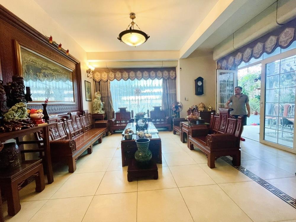 Bán Biệt Thự Vườn Hồ Long Biên - Lô Góc 2 Mặt Thoáng - 31 Tỷ