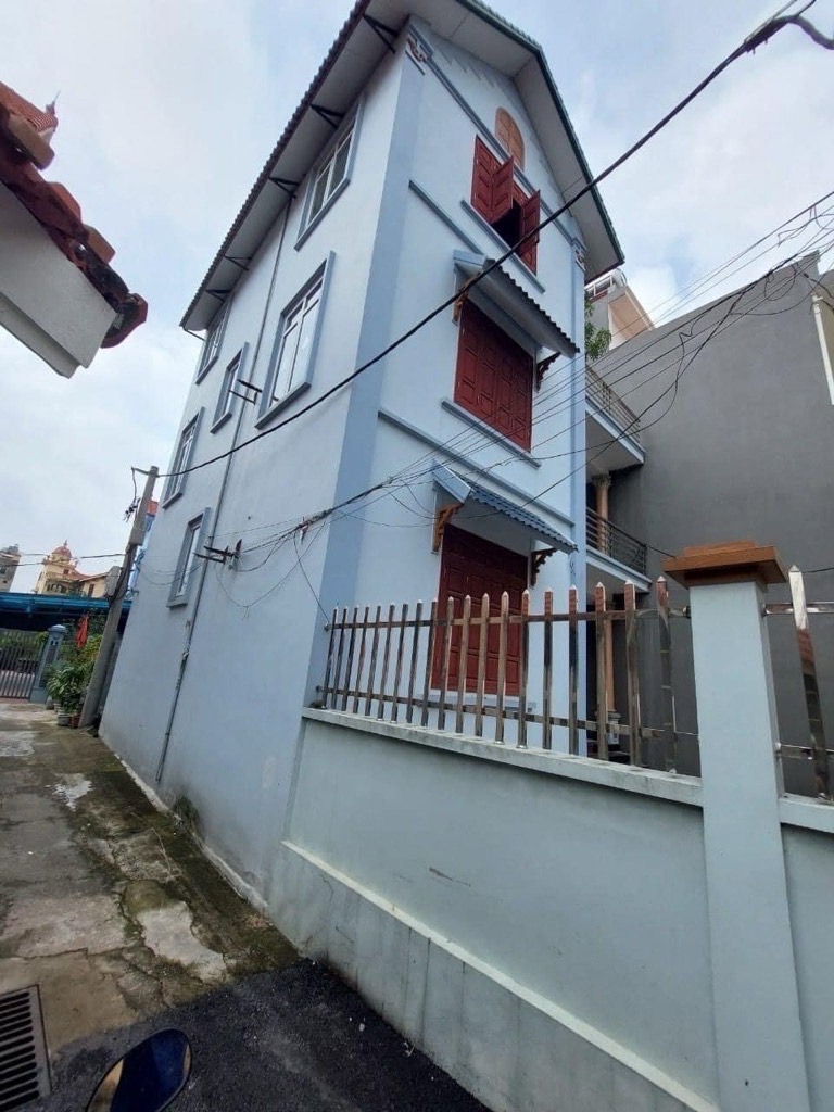 Nhà Dương Xá Giá Rẻ: 3 Tầng, Ô Tô Đỗ Cửa, Kinh Doanh/Ở Đều Lợi