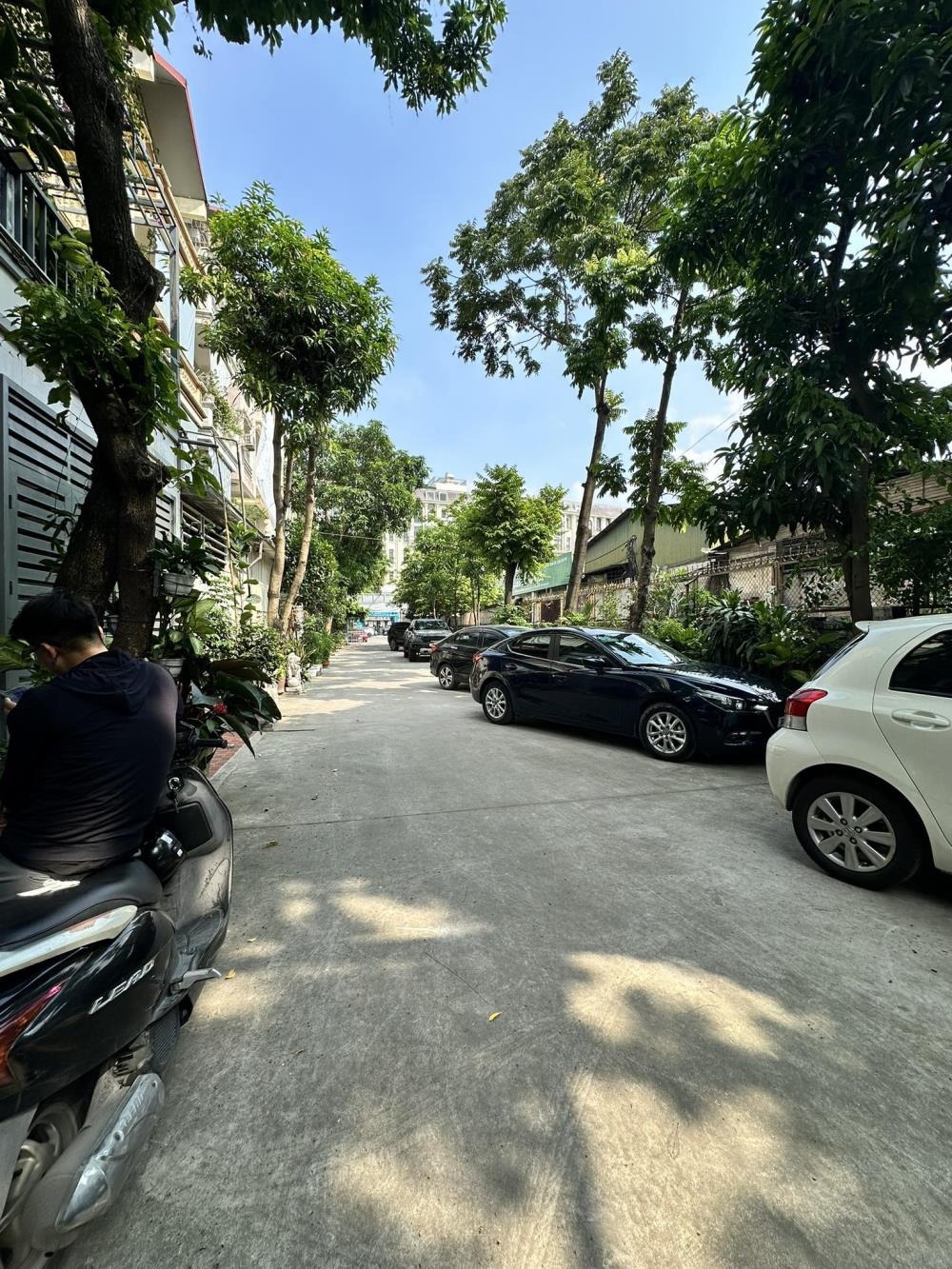 Bán Nhà Đẹp Vạn Phúc - Gần Him Lam Vạn Phúc, 4 Tầng, Ô Tô Đỗ Cửa