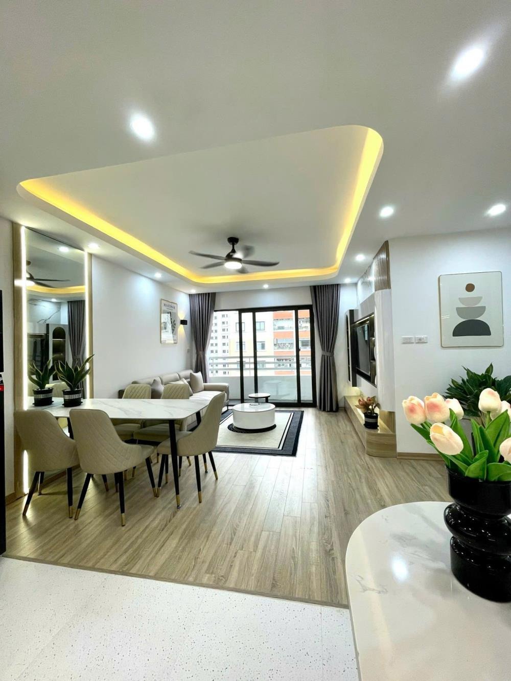Căn hộ 3PN Đảo Linh Đàm - Giá 5.5 tỷ - Ngân hàng hỗ trợ