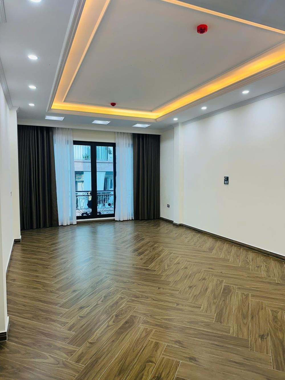 Phân Lô Vỉa Hè Oto Ba Đình: Vị trí Đắc Địa, Thiết Kế Đẳng Cấp