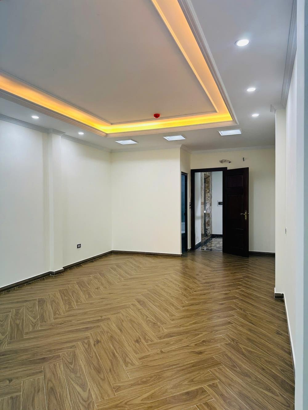 Phân Lô Vỉa Hè Oto Ba Đình: Vị trí Đắc Địa, Thiết Kế Đẳng Cấp