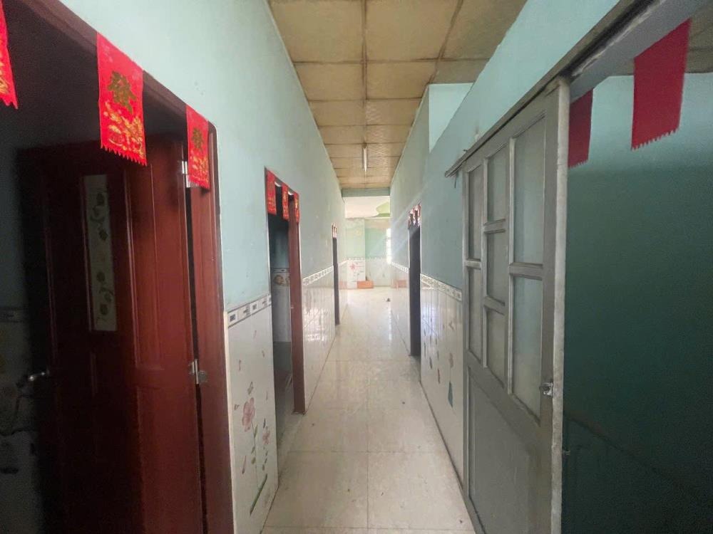 Bán Nhà Ngang 8m, Hẻm Xe Hơi, 1 Lầu, Bình Tân - Giá 11 Tỷ