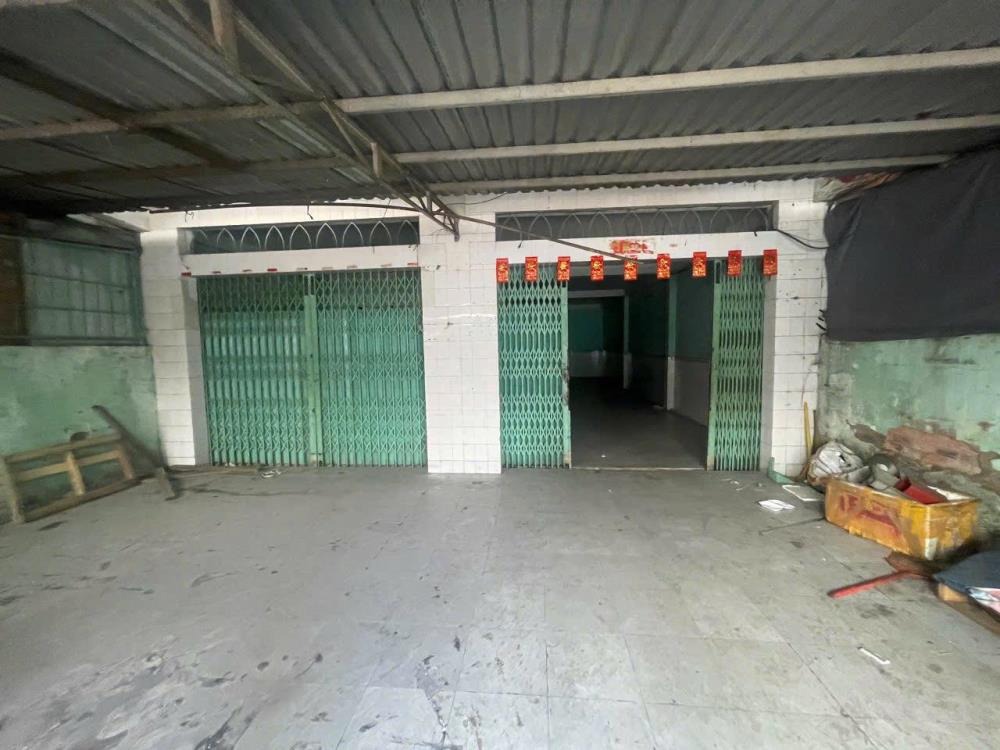 Bán Nhà Ngang 8m, Hẻm Xe Hơi, 1 Lầu, Bình Tân - Giá 11 Tỷ