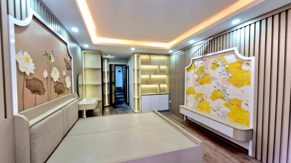 Toà Nhà 7 Tầng - Thang Máy - Gần Phố - Giá 8.9 Tỷ - Hồ Tùng Mậu
