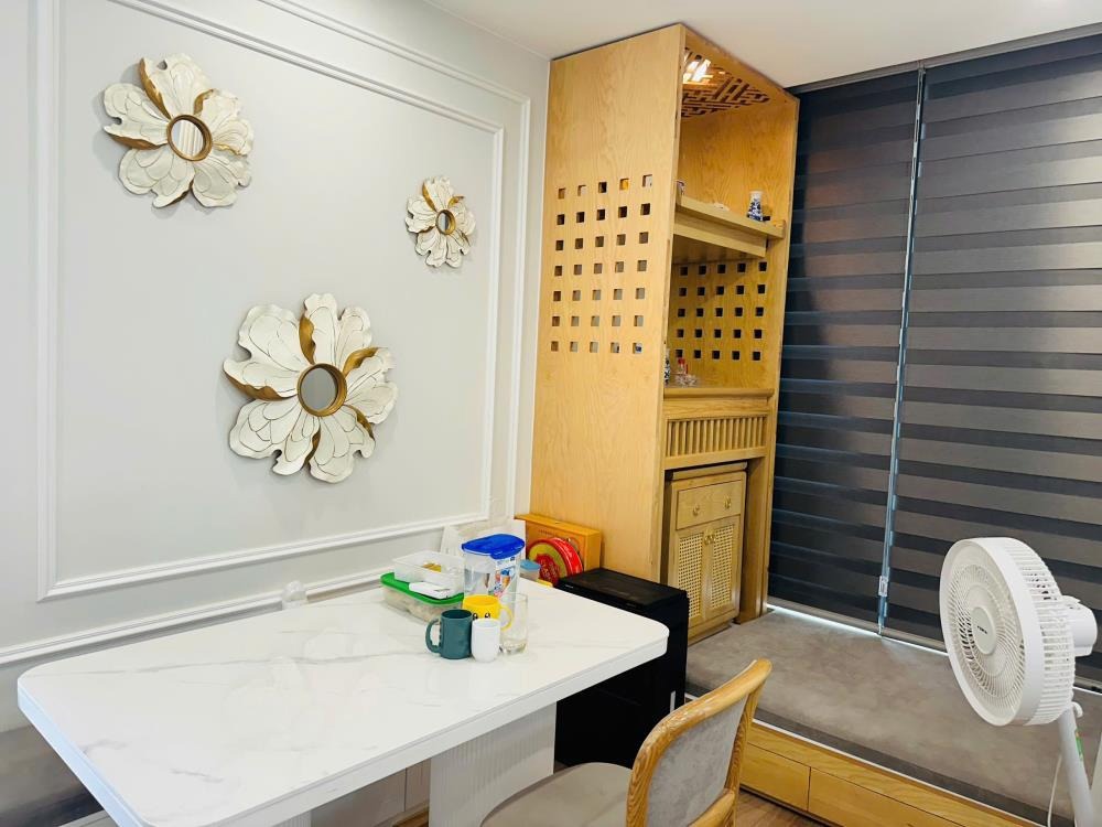 Bán 2N Full Đồ Đẹp Tầng Thấp View Bể Bơi - Giá Tốt