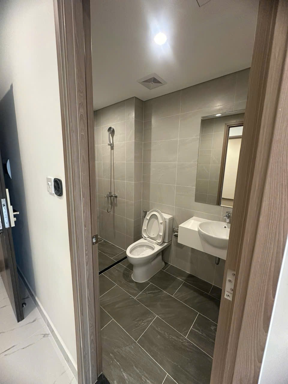 Bán Gấp Căn Hộ Vinhome Grand Park Quận 9 - Giá Tốt, BS1515.12